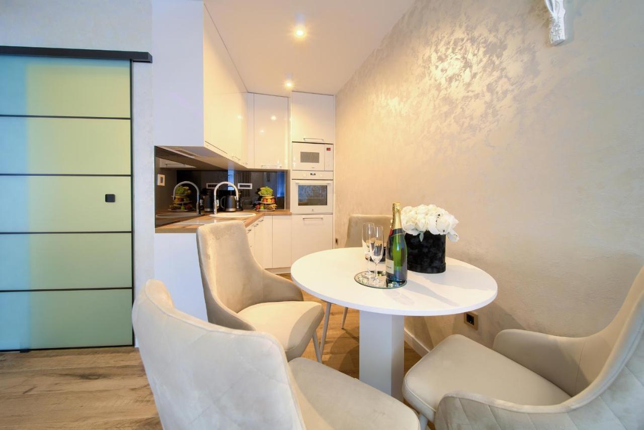 Luxury Apartments Jf Ραμπ Εξωτερικό φωτογραφία